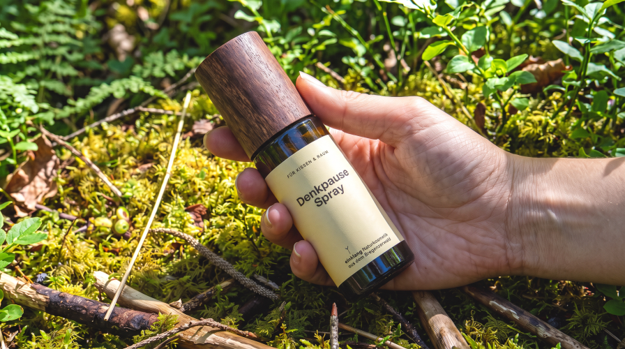 Denkpause Spray von Himmelgrün – natürliches Kissen- und Raumspray mit erfrischendem Kräuter- und Zitrusduft, 50 ml